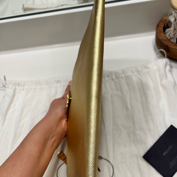 Prada gold clutch bag - Picture 15 of 16